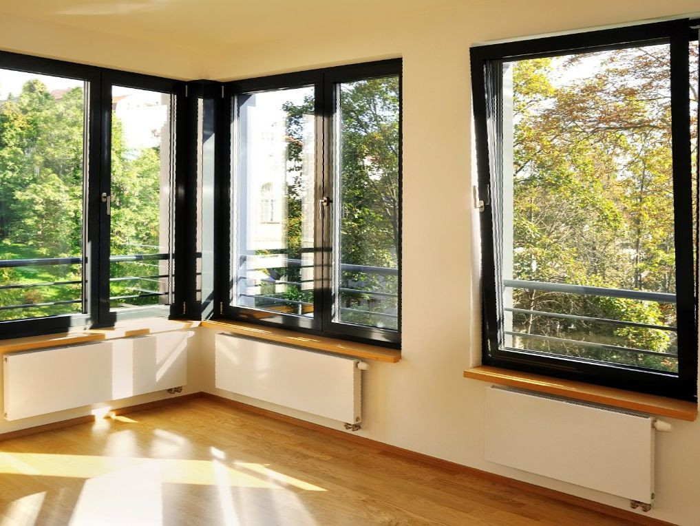 How to Choose the Right Glass for Your Windows and Doors